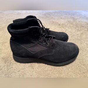 Goruck MacV1 black suede